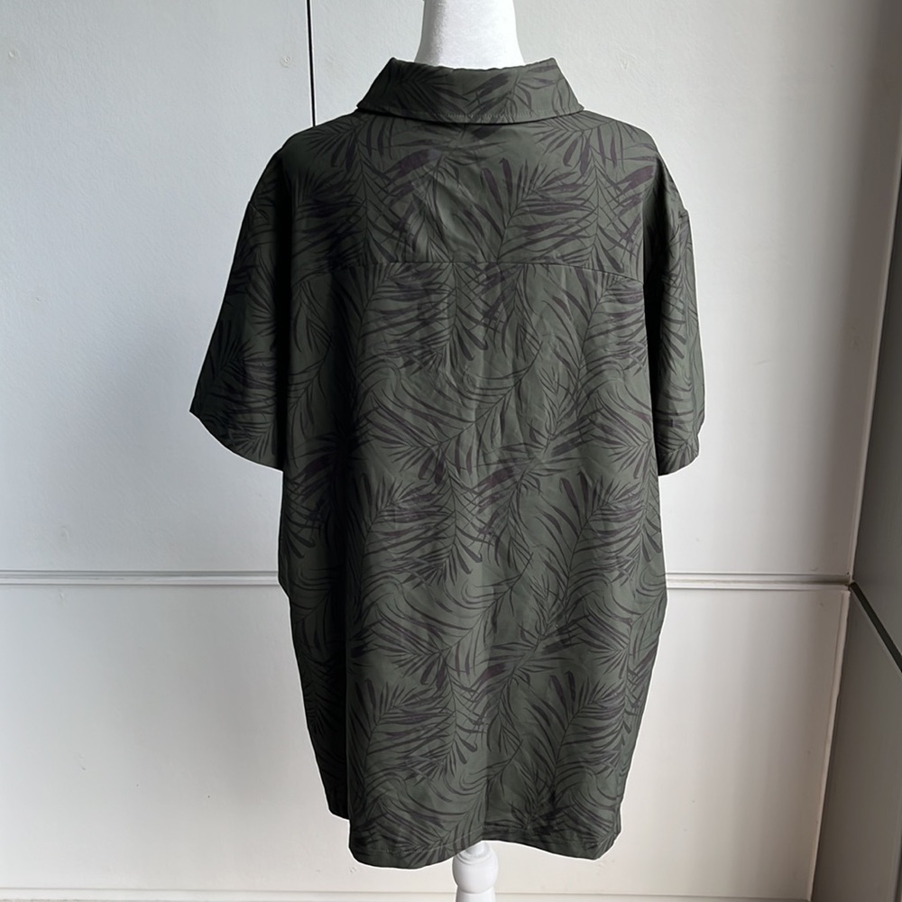 All In Motion Button Up Shirt - Picture 2 of 2